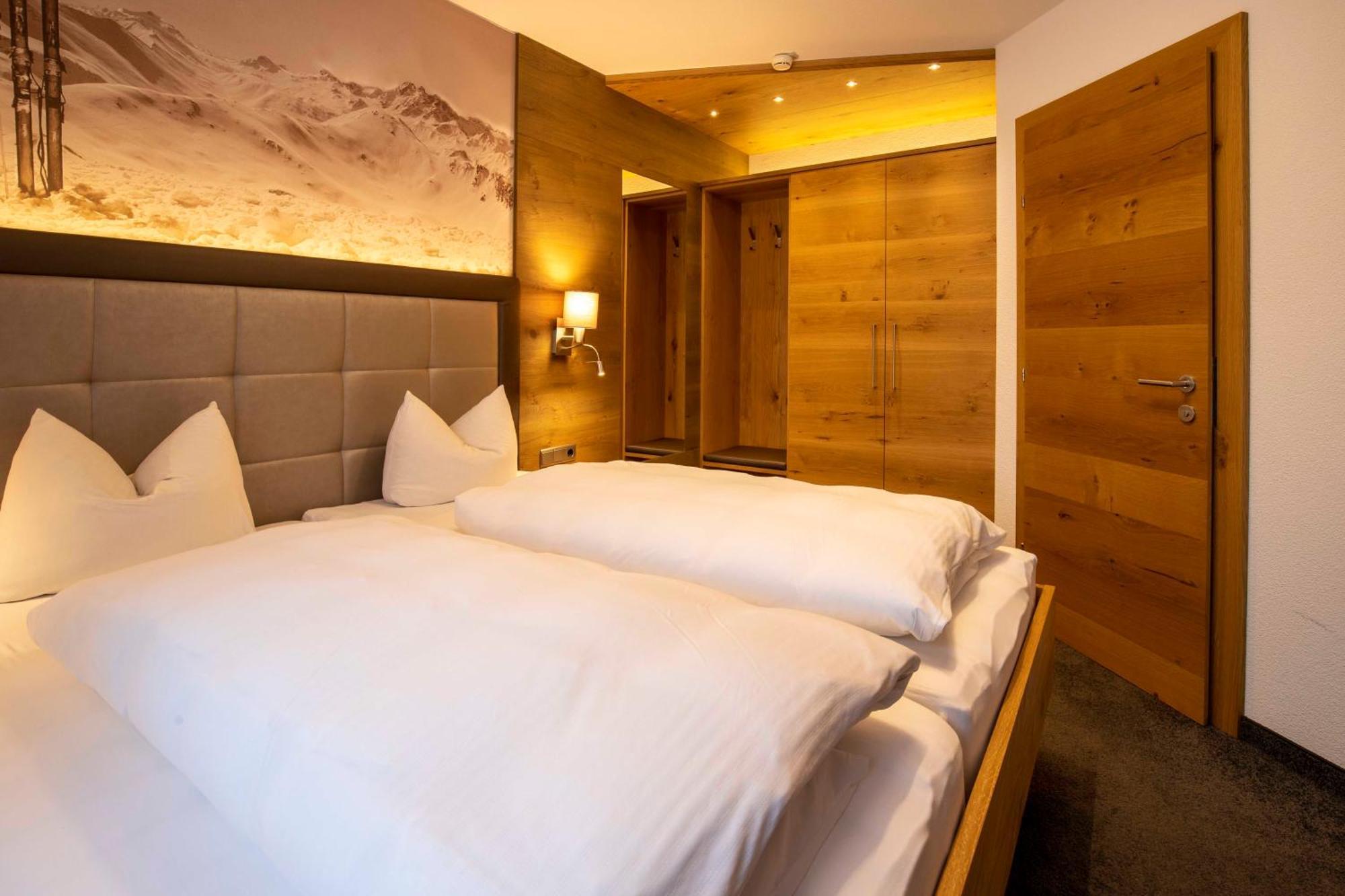 Gidis Hof Hotel อิสชเกิล ภายนอก รูปภาพ
